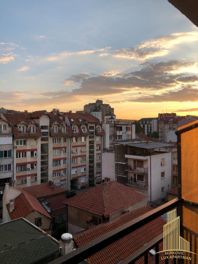 Mirkovic Lux Apartman Nis Exterior foto
