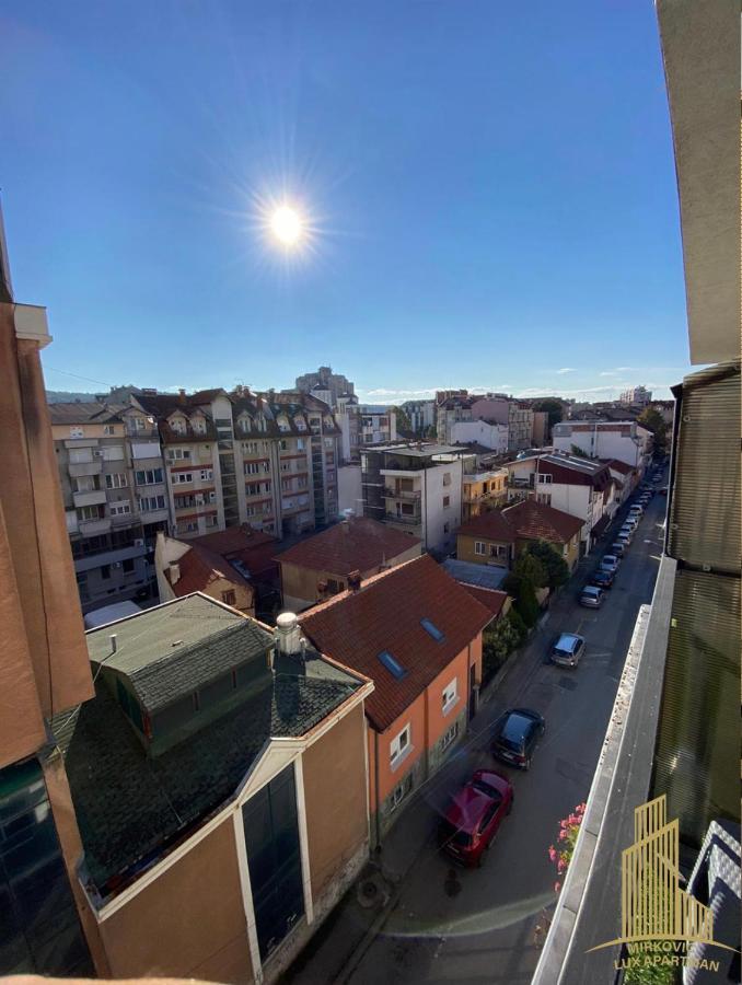 Mirkovic Lux Apartman Nis Exterior foto