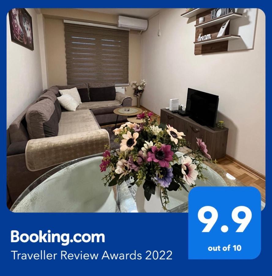 Mirkovic Lux Apartman Nis Exterior foto