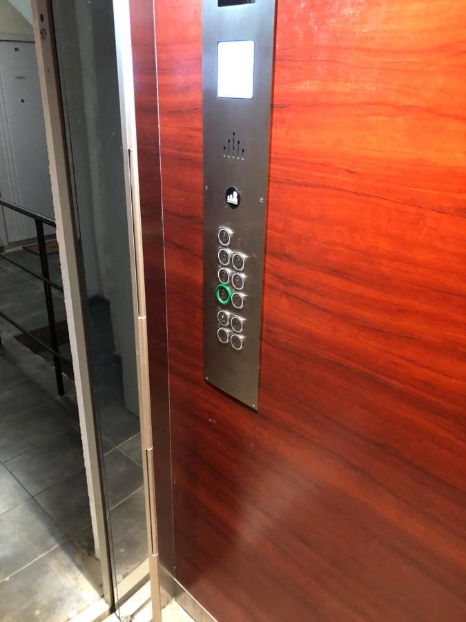 Mirkovic Lux Apartman Nis Exterior foto